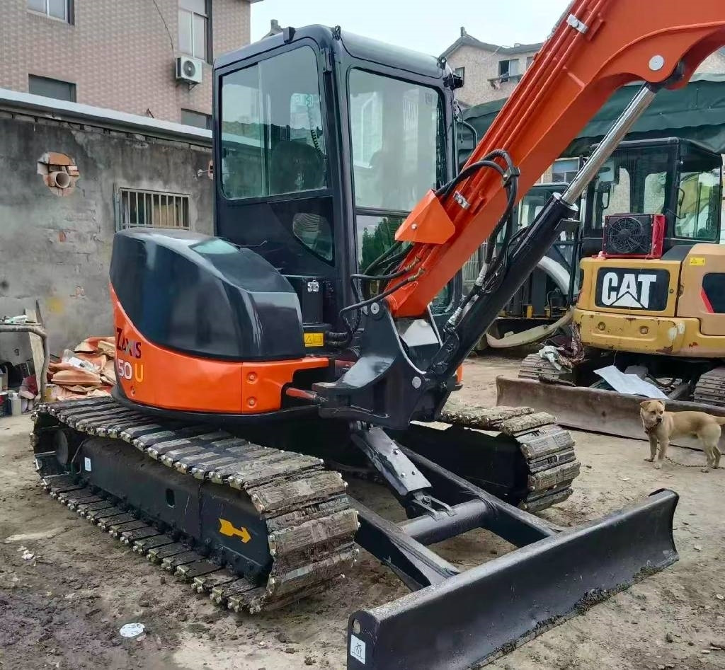 Hitachi ZX 55 U-5 - Мини-экскаватор: фото 4 Hitachi ZX 55 U-5 - Мини-экскаватор: фото 4