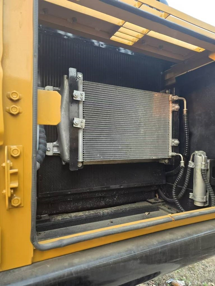 Гусеничный экскаватор Sany SY 235: фото 7