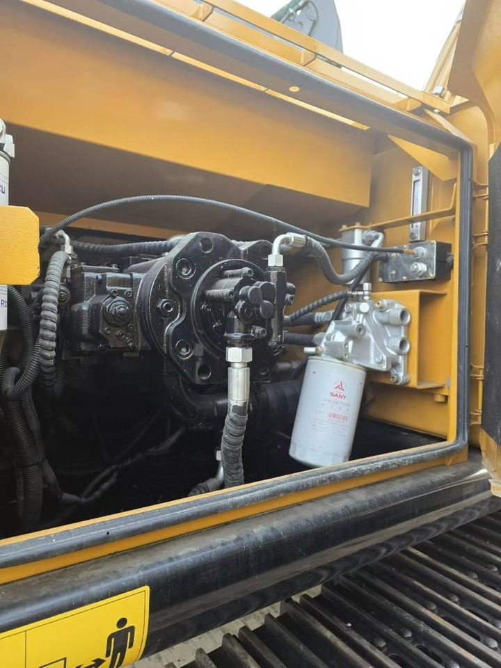 Гусеничный экскаватор Sany SY 235: фото 8