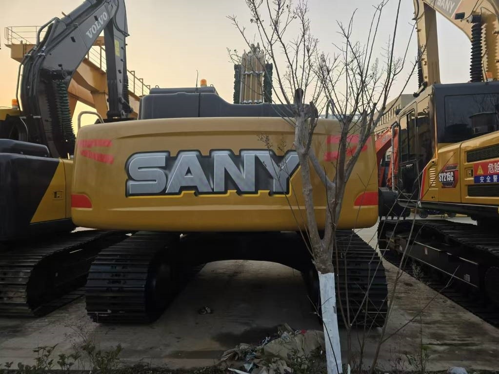 Гусеничный экскаватор Sany SY 235: фото 6