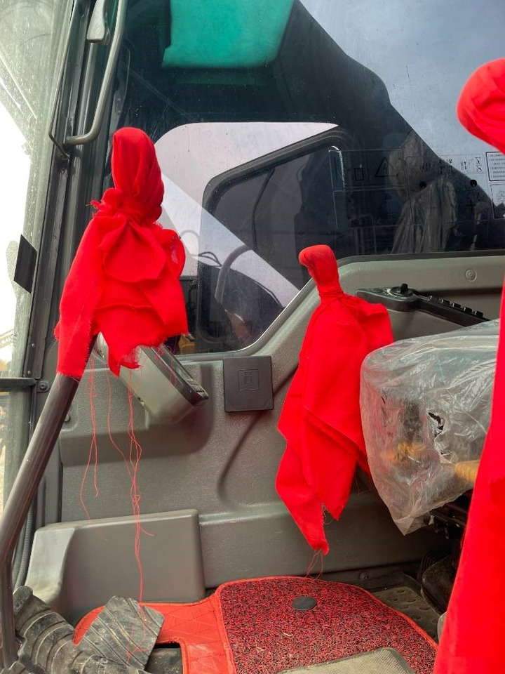 Volvo EC 240 - Гусеничный экскаватор: фото 4 Volvo EC 240 - Гусеничный экскаватор: фото 4