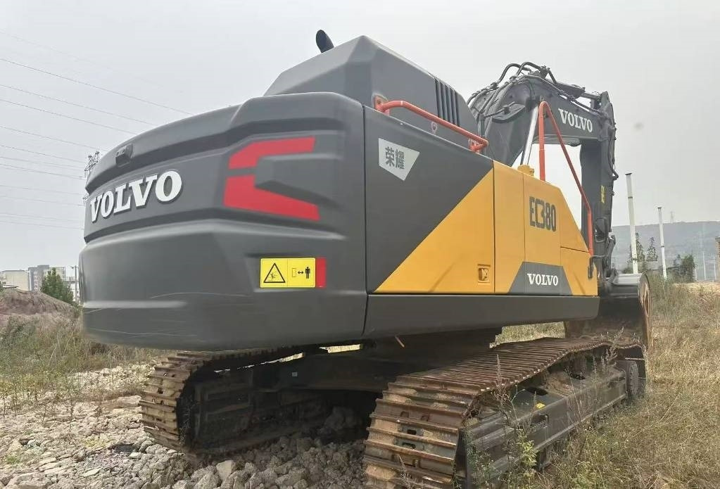Volvo EC 380 - Гусеничный экскаватор: фото 2 Volvo EC 380 - Гусеничный экскаватор: фото 2