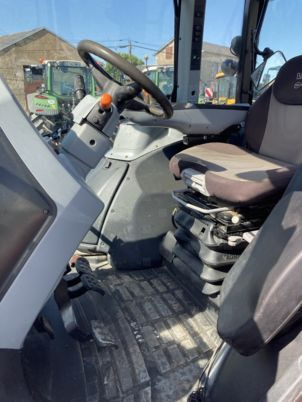 Valtra G105 - Трактор: фото 5 Valtra G105 - Трактор: фото 5