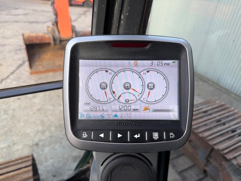 Экскаватор Doosan DX 225 LC-5: фото 14 Экскаватор Doosan DX 225 LC-5: фото 14