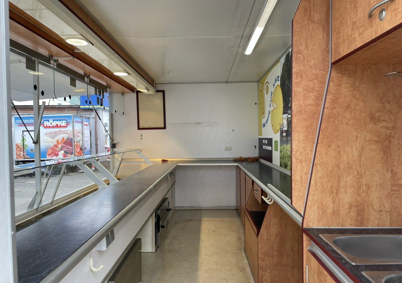 Fiat Ducato Autosklep przyczepa Gastronomiczny Food Truck Foodtruck sklep Borco - Торговый прицеп: фото 4 Fiat Ducato Autosklep przyczepa Gastronomiczny Food Truck Foodtruck sklep Borco - Торговый прицеп: фото 4