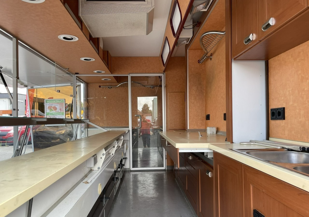 Fiat Ducato Autosklep wędlin Gastronomiczny Food Truck Foodtruck 55122km Borco20 - Торговый грузовик: фото 3 Fiat Ducato Autosklep wędlin Gastronomiczny Food Truck Foodtruck 55122km Borco20 - Торговый грузовик: фото 3