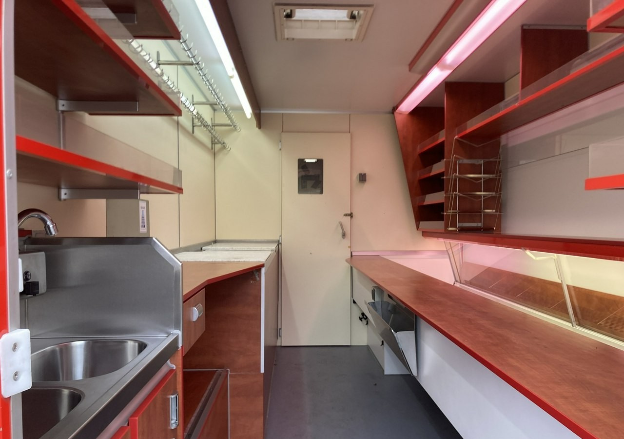 Fiat Ducato Autosklep wędliny Gastronomiczny Food Truck Foodtruck sklep Borco 20 - Торговый грузовик: фото 2 Fiat Ducato Autosklep wędliny Gastronomiczny Food Truck Foodtruck sklep Borco 20 - Торговый грузовик: фото 2