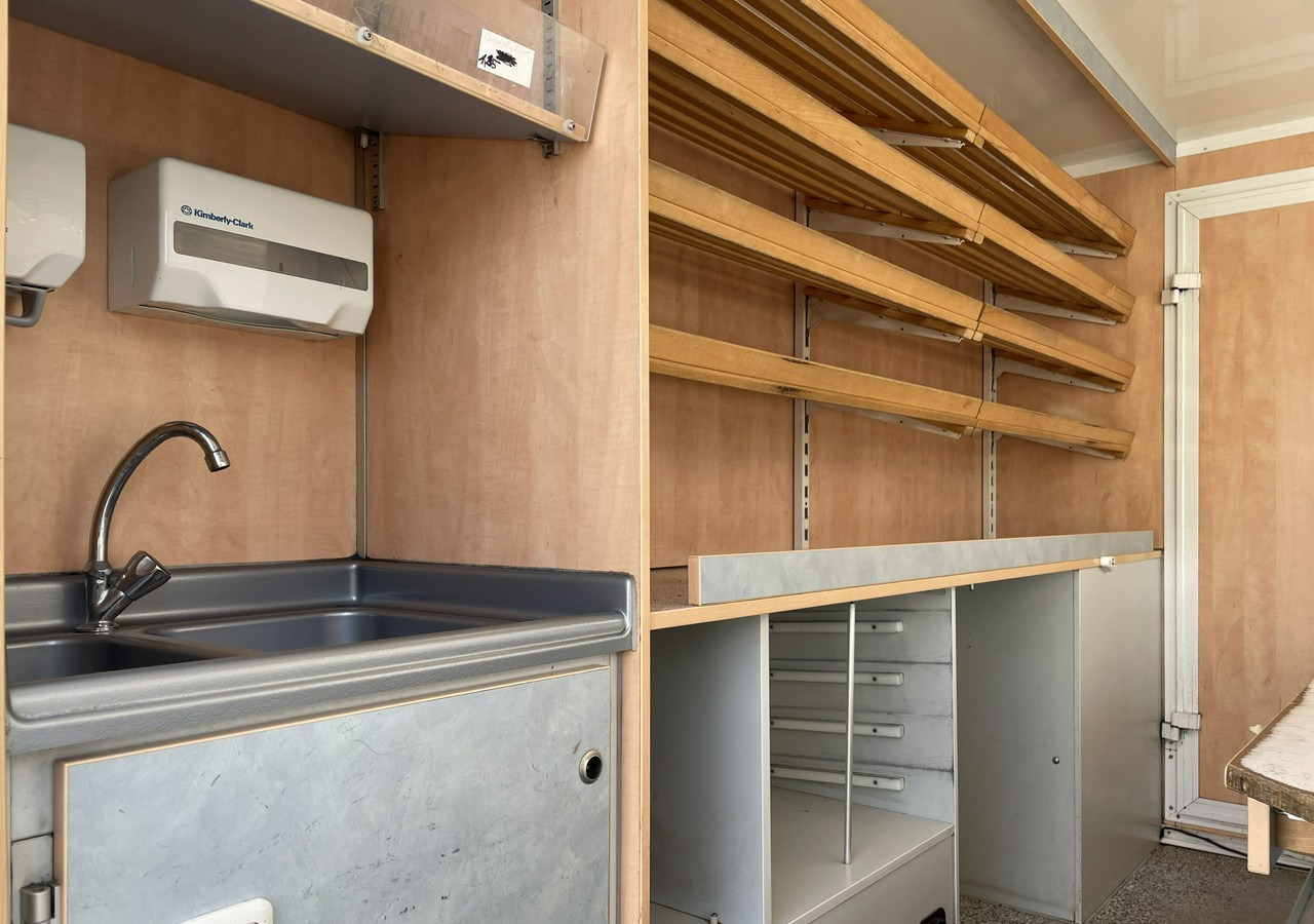 Fiat Ducato Ducato Autosklep pieczy Sklep Gastronomiczny Food Truck Foodtruck 20 - Торговый грузовик: фото 4 Fiat Ducato Ducato Autosklep pieczy Sklep Gastronomiczny Food Truck Foodtruck 20 - Торговый грузовик: фото 4