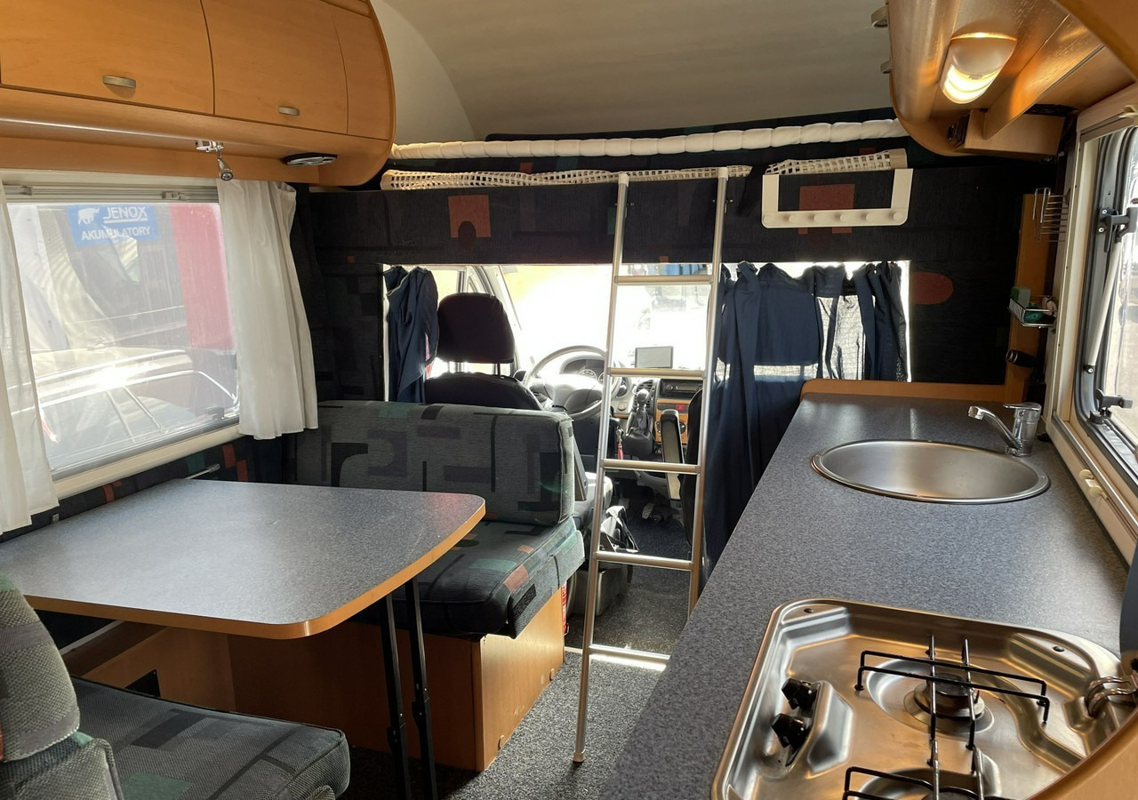 Fiat Ducato Fiat Ducato Kamper JOINT1 5-osob Wyposażony 2005 - Альковный автодом: фото 3 Fiat Ducato Fiat Ducato Kamper JOINT1 5-osob Wyposażony 2005 - Альковный автодом: фото 3