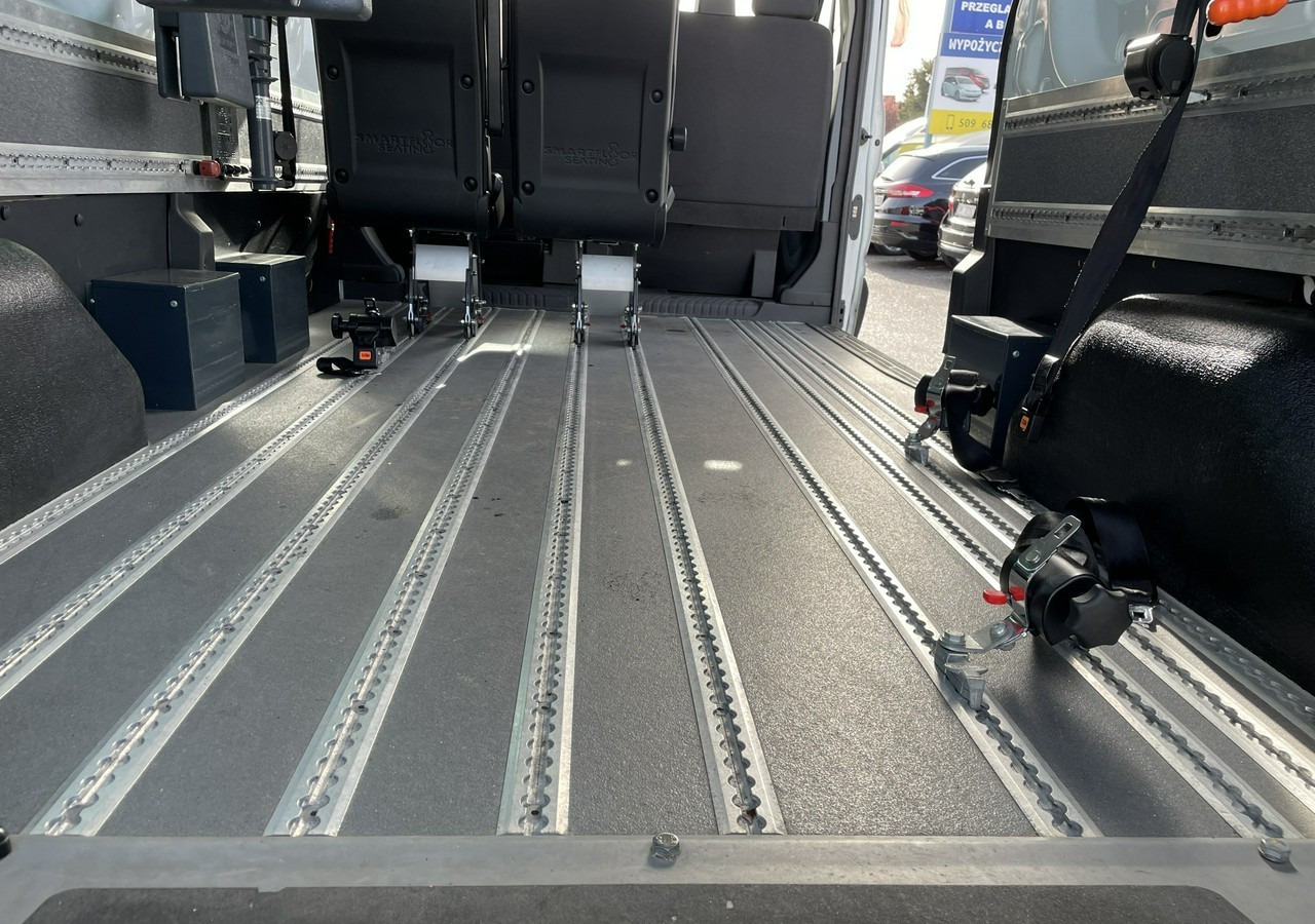 Легковой автомобиль Ford Transit VIII Transit do przewozu Niepełnosprawnych 2 Wózki inwalida rampa 2017: фото 13