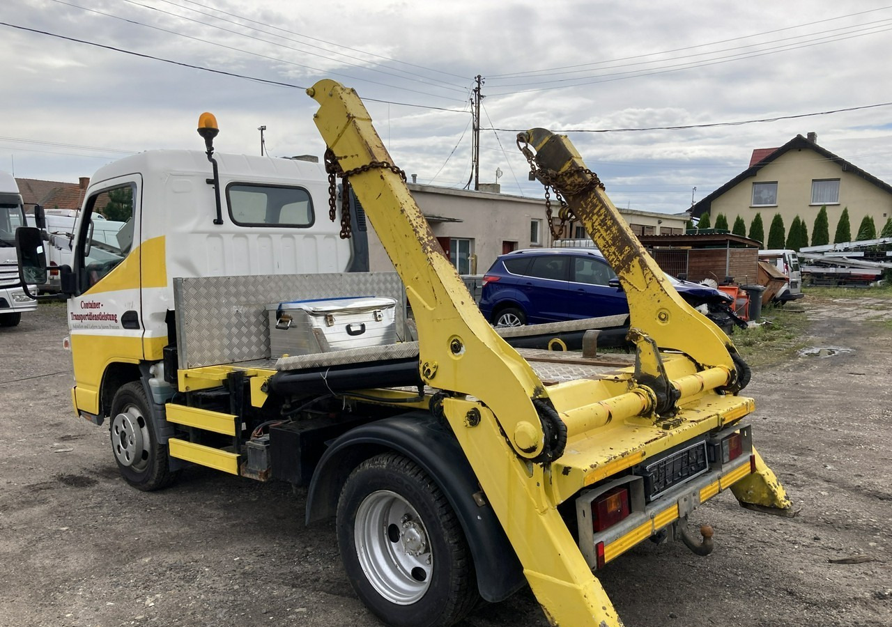 Inna Inny PFAU Canter Fuso Bramowiec do wywozu kontenerów Klina 2009 - Портальный бункеровоз: фото 3 Inna Inny PFAU Canter Fuso Bramowiec do wywozu kontenerów Klina 2009 - Портальный бункеровоз: фото 3