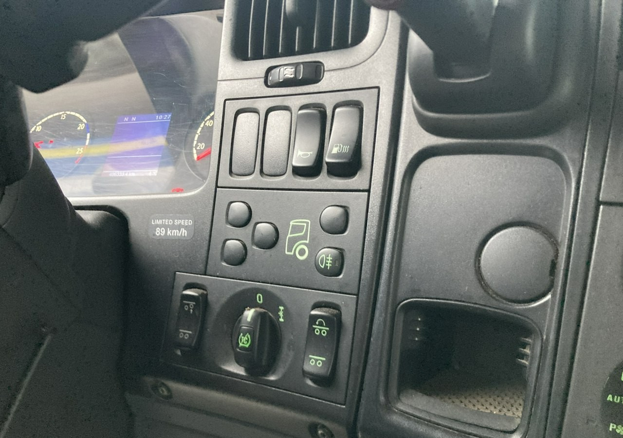 Тентованный фургон Inna Inny Scania G320 Wózek PALFINGER Firanka Plandeka plandeka Moffett 2012: фото 12 Тентованный фургон Inna Inny Scania G320 Wózek PALFINGER Firanka Plandeka plandeka Moffett 2012: фото 12