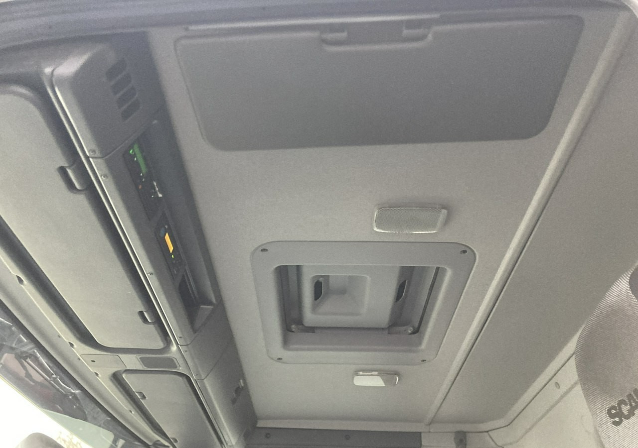 Тентованный фургон Inna Inny Scania G320 Wózek PALFINGER Firanka Plandeka plandeka Moffett 2012: фото 18 Тентованный фургон Inna Inny Scania G320 Wózek PALFINGER Firanka Plandeka plandeka Moffett 2012: фото 18