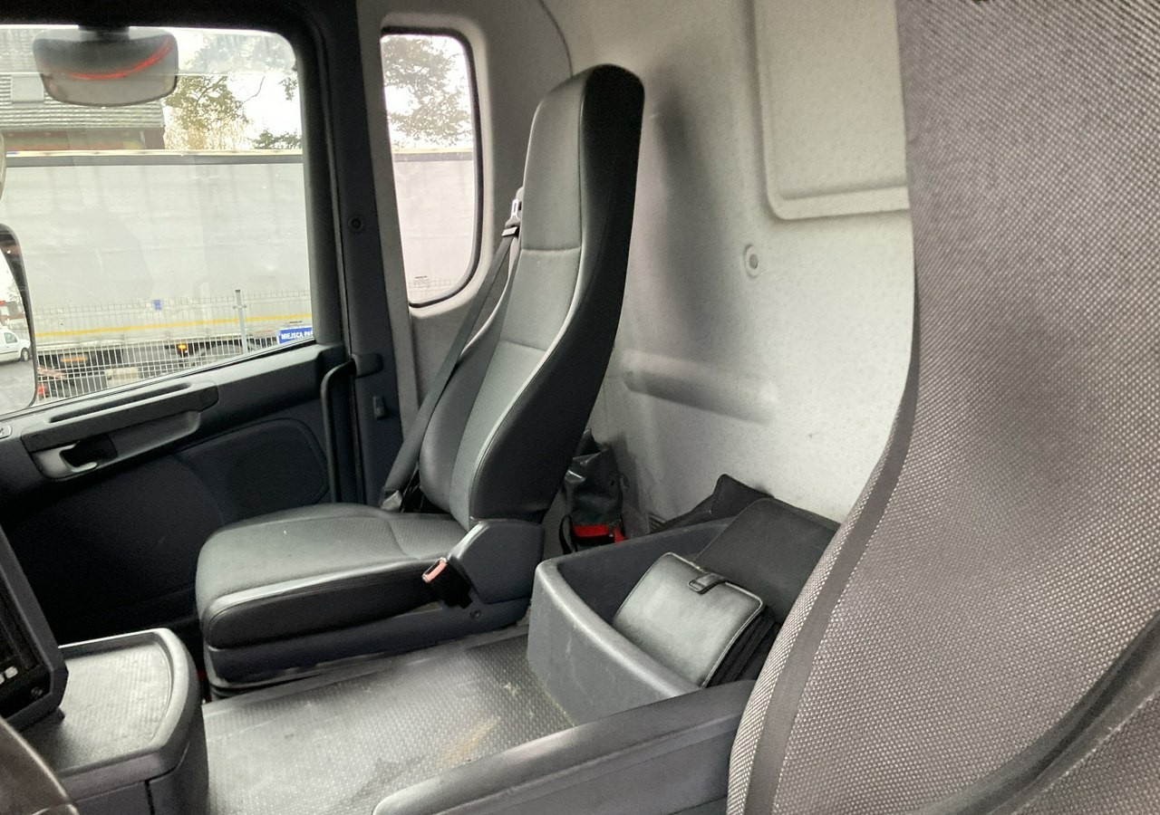 Тентованный фургон Inna Inny Scania G320 Wózek PALFINGER Firanka Plandeka plandeka Moffett 2012: фото 17 Тентованный фургон Inna Inny Scania G320 Wózek PALFINGER Firanka Plandeka plandeka Moffett 2012: фото 17