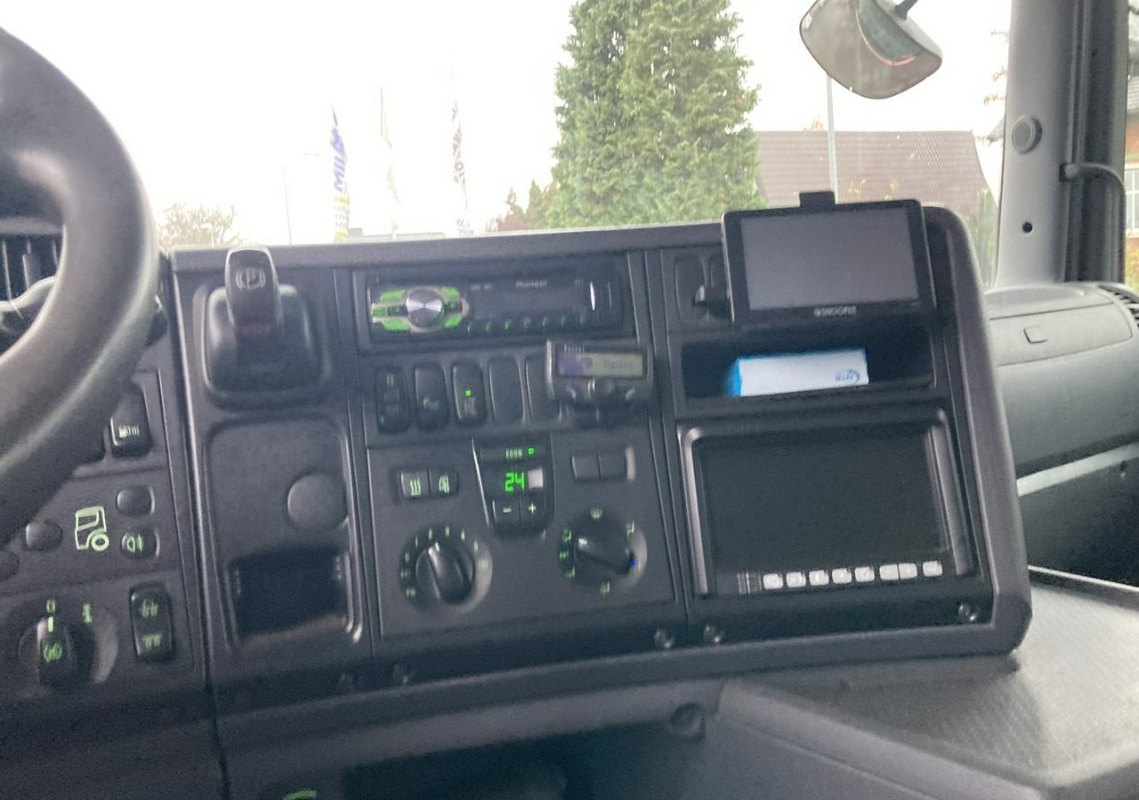 Тентованный фургон Inna Inny Scania G320 Wózek PALFINGER Firanka Plandeka plandeka Moffett 2012: фото 15 Тентованный фургон Inna Inny Scania G320 Wózek PALFINGER Firanka Plandeka plandeka Moffett 2012: фото 15