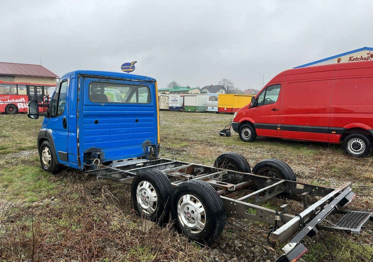 Fiat Ducato Ducato 3.0-160KM Rama pod zabudowę 2011,2009 - Коммерческий автомобиль: фото 5 Fiat Ducato Ducato 3.0-160KM Rama pod zabudowę 2011,2009 - Коммерческий автомобиль: фото 5