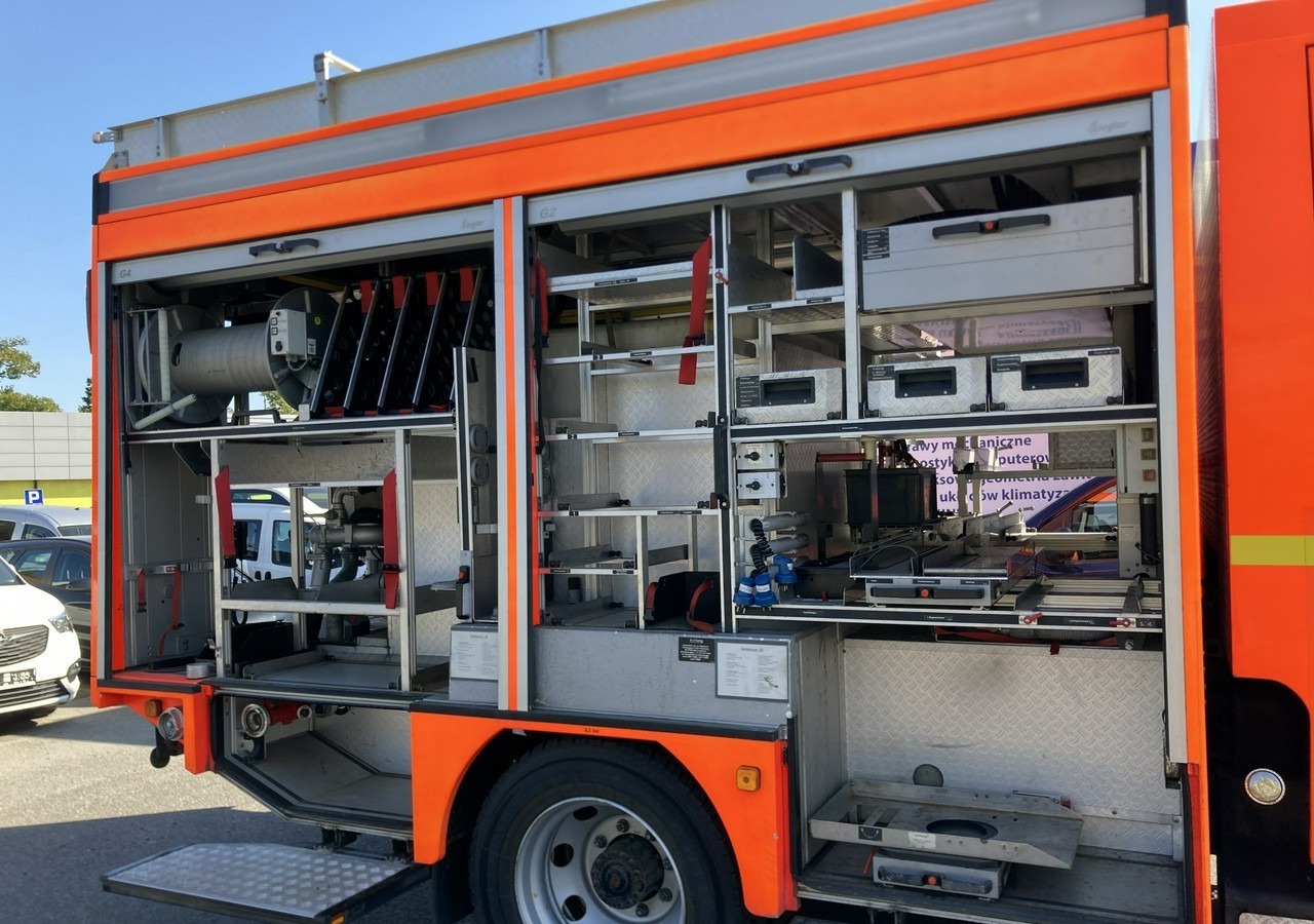 Пожарная машина MAN MAN 15,250 Straż pożarna gaśnicza 9-osobowa 4X4 Wóz strażacki MAN 15,250 Straż pożarna gaśnicza 9-osobowa 4X4 Wóz strażacki: фото 10 Пожарная машина MAN MAN 15,250 Straż pożarna gaśnicza 9-osobowa 4X4 Wóz strażacki MAN 15,250 Straż pożarna gaśnicza 9-osobowa 4X4 Wóz strażacki: фото 10