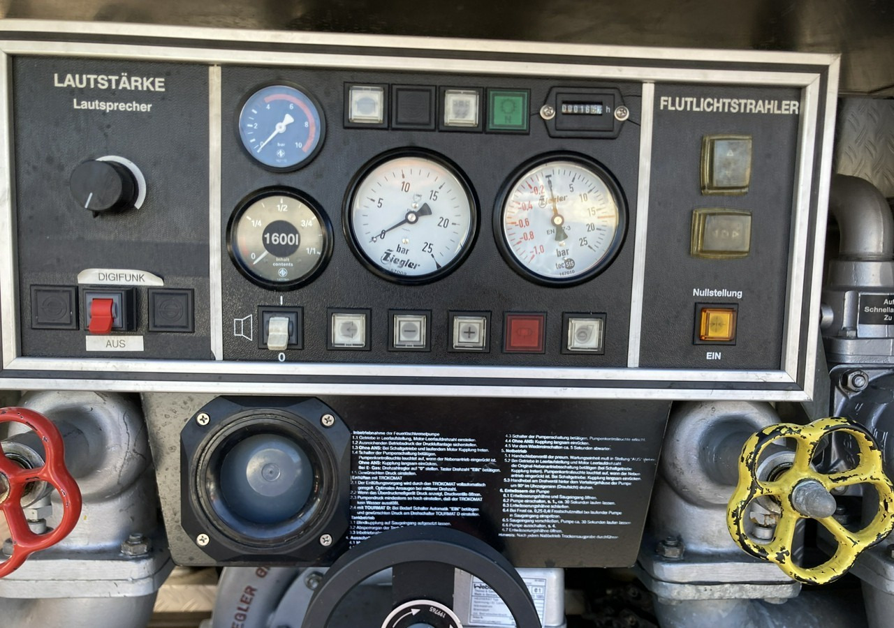 Пожарная машина MAN MAN 15,250 Straż pożarna gaśnicza 9-osobowa 4X4 Wóz strażacki MAN 15,250 Straż pożarna gaśnicza 9-osobowa 4X4 Wóz strażacki: фото 15 Пожарная машина MAN MAN 15,250 Straż pożarna gaśnicza 9-osobowa 4X4 Wóz strażacki MAN 15,250 Straż pożarna gaśnicza 9-osobowa 4X4 Wóz strażacki: фото 15