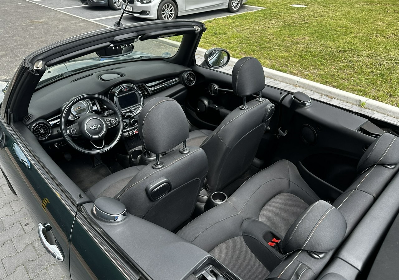 MINI Cabrio II Mini Cabrio Bogata wersja 38tkm Model 2019 - Легковой автомобиль: фото 3 MINI Cabrio II Mini Cabrio Bogata wersja 38tkm Model 2019 - Легковой автомобиль: фото 3