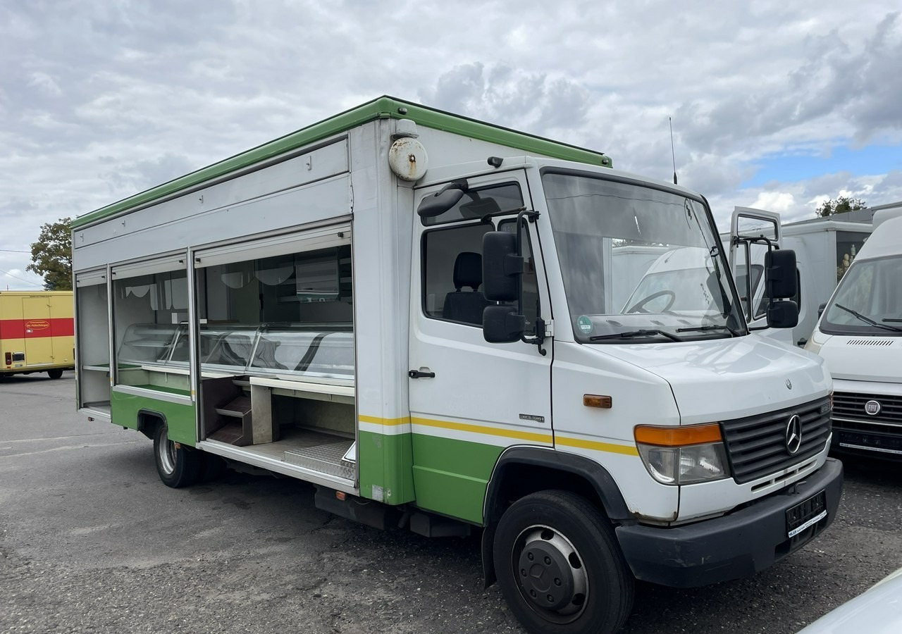 Mercedes-Benz Inny Mercedes-Benz Autosklep Gastronomiczny Warzywniak food truck foodtruck sklep 2008 - Торговый грузовик: фото 1 Mercedes-Benz Inny Mercedes-Benz Autosklep Gastronomiczny Warzywniak food truck foodtruck sklep 2008 - Торговый грузовик: фото 1
