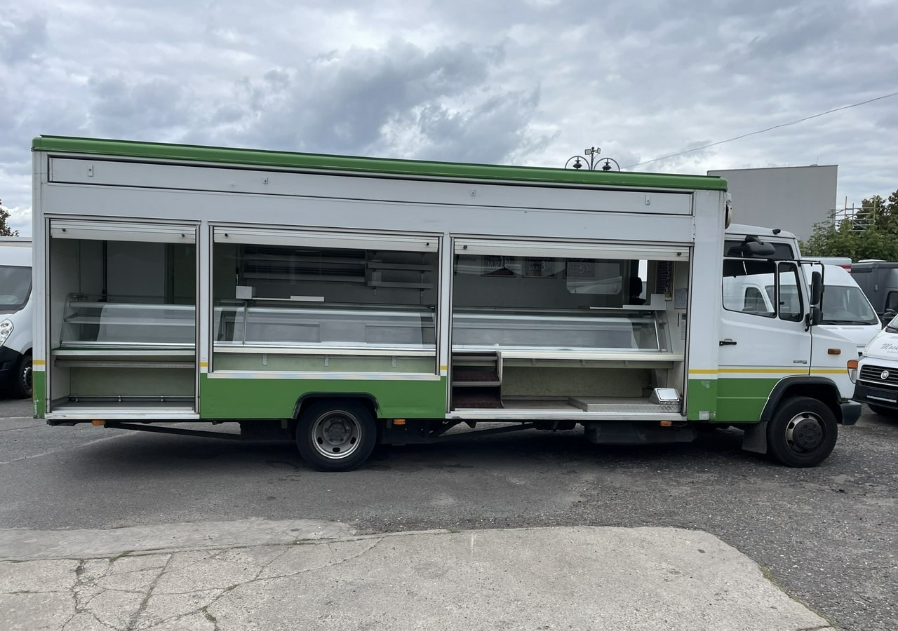 Mercedes-Benz Inny Mercedes-Benz Autosklep Gastronomiczny Warzywniak food truck foodtruck sklep 2008 - Торговый грузовик: фото 3 Mercedes-Benz Inny Mercedes-Benz Autosklep Gastronomiczny Warzywniak food truck foodtruck sklep 2008 - Торговый грузовик: фото 3