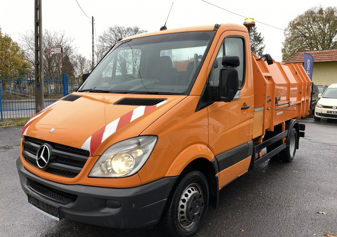 Mercedes-Benz Sprinter Sprinter 513 Śmieciarka Prasa 2010 - Мусоровоз: фото 3 Mercedes-Benz Sprinter Sprinter 513 Śmieciarka Prasa 2010 - Мусоровоз: фото 3