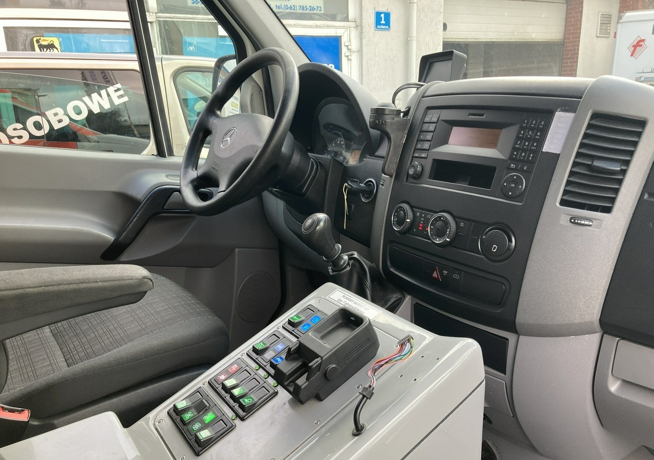 Mercedes-Benz Sprinter Sprinter 519 Karetka 4X4 Ambulans MODEL 2017 в лизинг Mercedes-Benz Sprinter Sprinter 519 Karetka 4X4 Ambulans MODEL 2017: фото 7