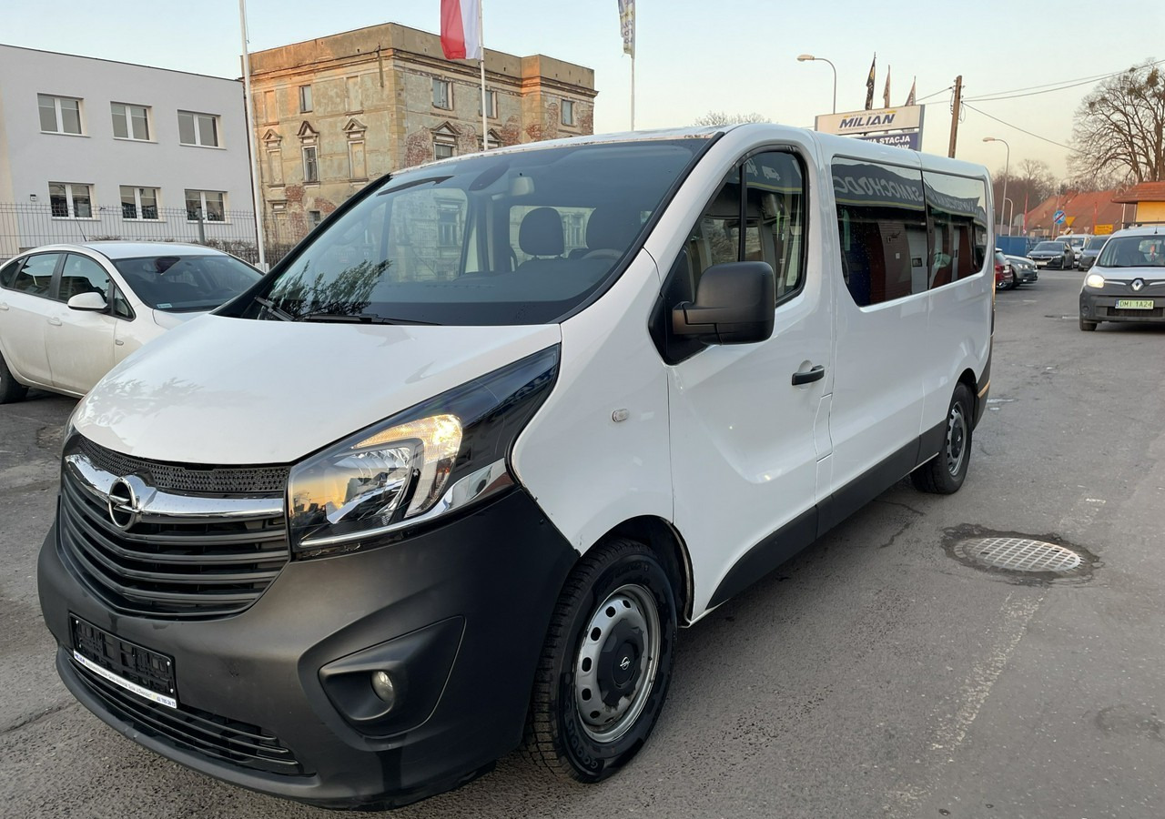 Opel Vivaro Opel Vivaro dla Niepełnosprawnych inwalida Rampa Model 2019 - Легковой автомобиль: фото 2 Opel Vivaro Opel Vivaro dla Niepełnosprawnych inwalida Rampa Model 2019 - Легковой автомобиль: фото 2