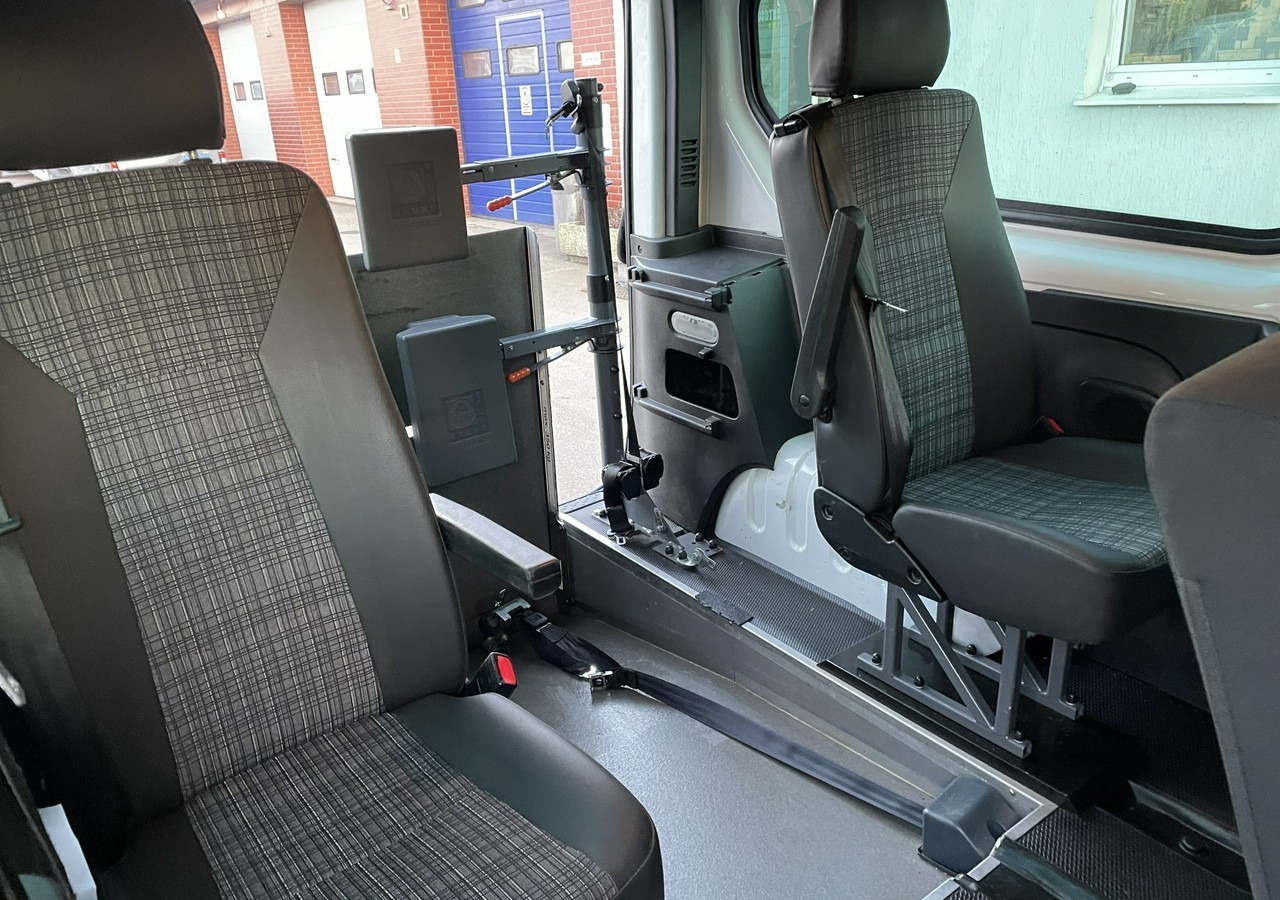 Легковой автомобиль Opel Vivaro Opel Vivaro dla Niepełnosprawnych inwalida Rampa Model 2019: фото 19