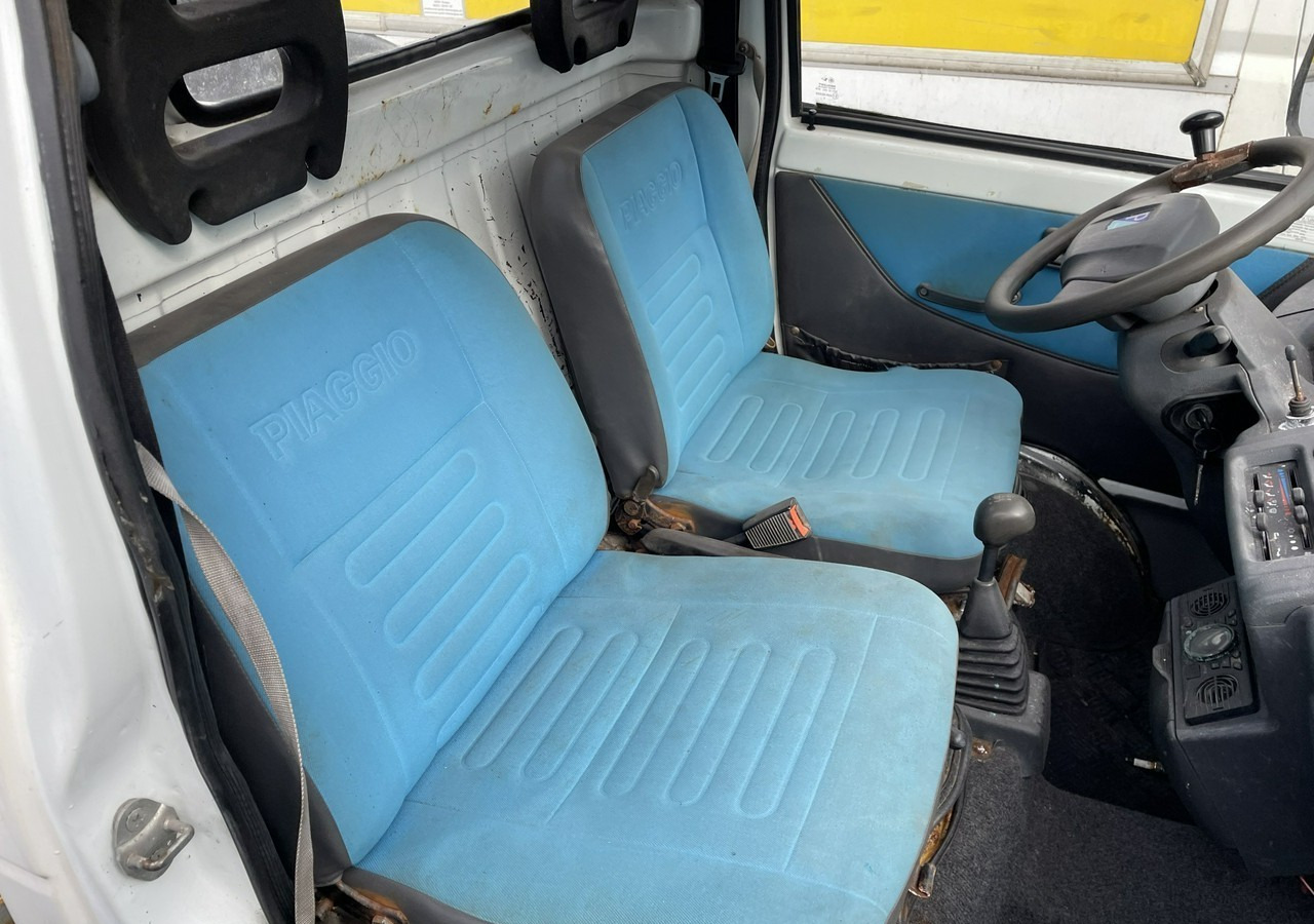 Piaggio Piaggio PFAU Wywrotka 4X4 posypywarka odśnieżarka pług 2009 в лизинг Piaggio Piaggio PFAU Wywrotka 4X4 posypywarka odśnieżarka pług 2009: фото 6