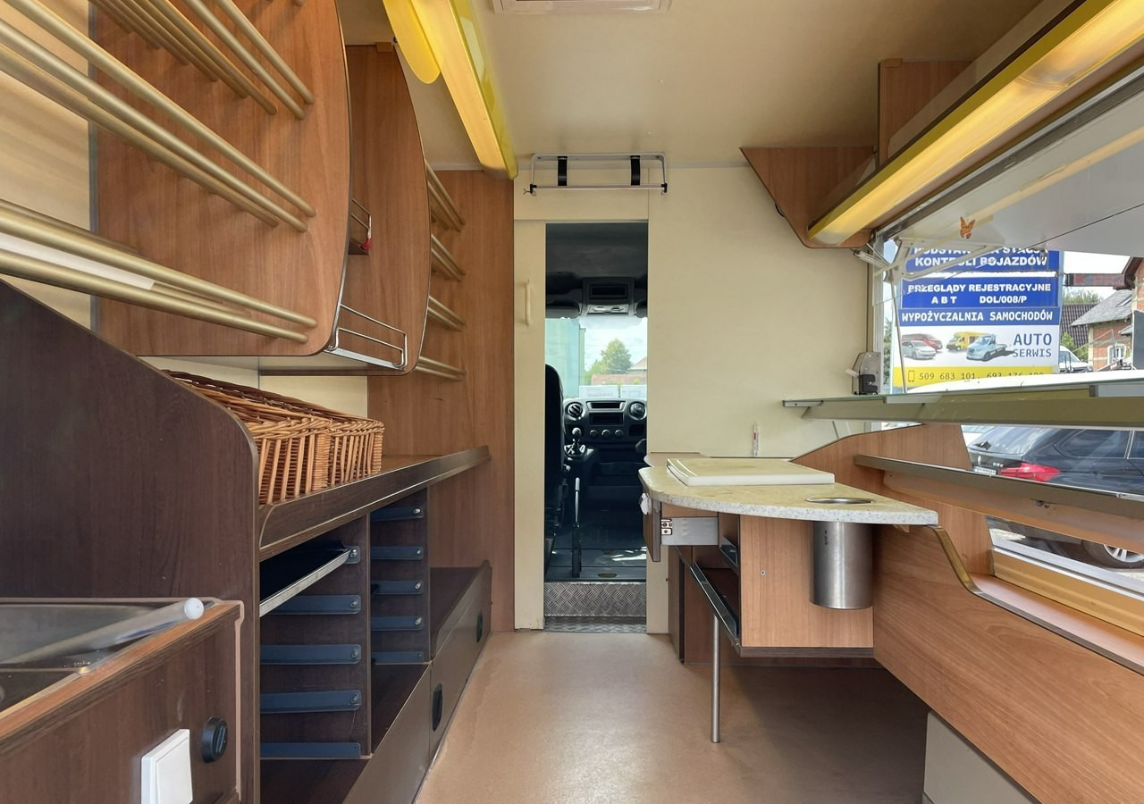 Renault Master Autosklep pieczyw Sklep Gastronomiczny Food Truck Foodtruck BORCO 20 - Торговый грузовик: фото 3 Renault Master Autosklep pieczyw Sklep Gastronomiczny Food Truck Foodtruck BORCO 20 - Торговый грузовик: фото 3
