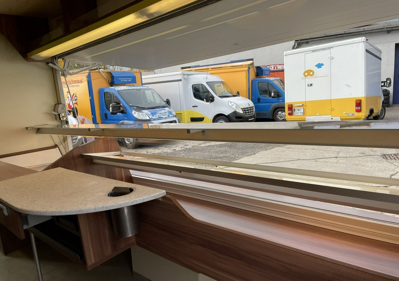 Renault Master Autosklep pieczywa Sklep Gastronomiczny Food Truck Foodtruck Borco20 - Торговый грузовик: фото 5 Renault Master Autosklep pieczywa Sklep Gastronomiczny Food Truck Foodtruck Borco20 - Торговый грузовик: фото 5