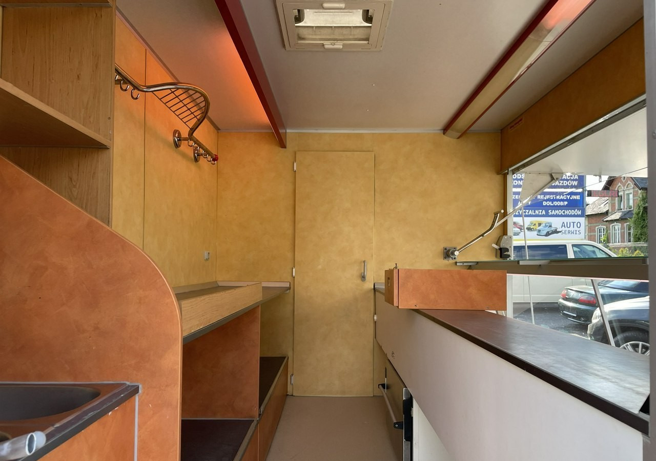Renault Master Autosklep wędlin Gastronomiczna food truck foodtruck sklep Borco 201 - Торговый грузовик: фото 2 Renault Master Autosklep wędlin Gastronomiczna food truck foodtruck sklep Borco 201 - Торговый грузовик: фото 2