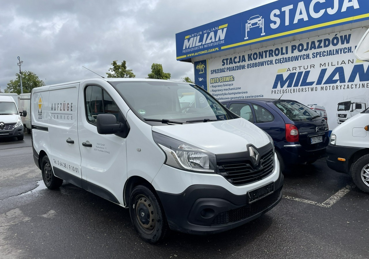 Renault Trafic Renault Trafic 1.6-120KM Klima 2018 - Цельнометаллический фургон: фото 1 Renault Trafic Renault Trafic 1.6-120KM Klima 2018 - Цельнометаллический фургон: фото 1