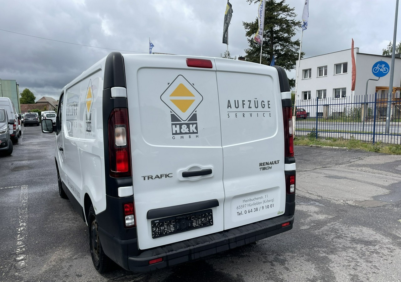 Renault Trafic Renault Trafic 1.6-120KM Klima 2018 - Цельнометаллический фургон: фото 5 Renault Trafic Renault Trafic 1.6-120KM Klima 2018 - Цельнометаллический фургон: фото 5