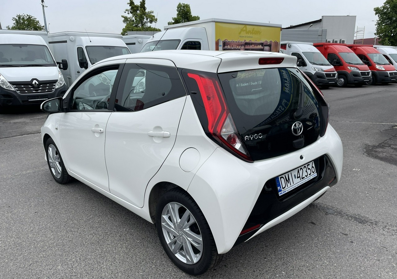 Toyota Aygo II Toyota Aygo 1.0 VVT-i JBL Edition bezyna+LPG Salon PL 2020 - Хэтчбек: фото 2 Toyota Aygo II Toyota Aygo 1.0 VVT-i JBL Edition bezyna+LPG Salon PL 2020 - Хэтчбек: фото 2