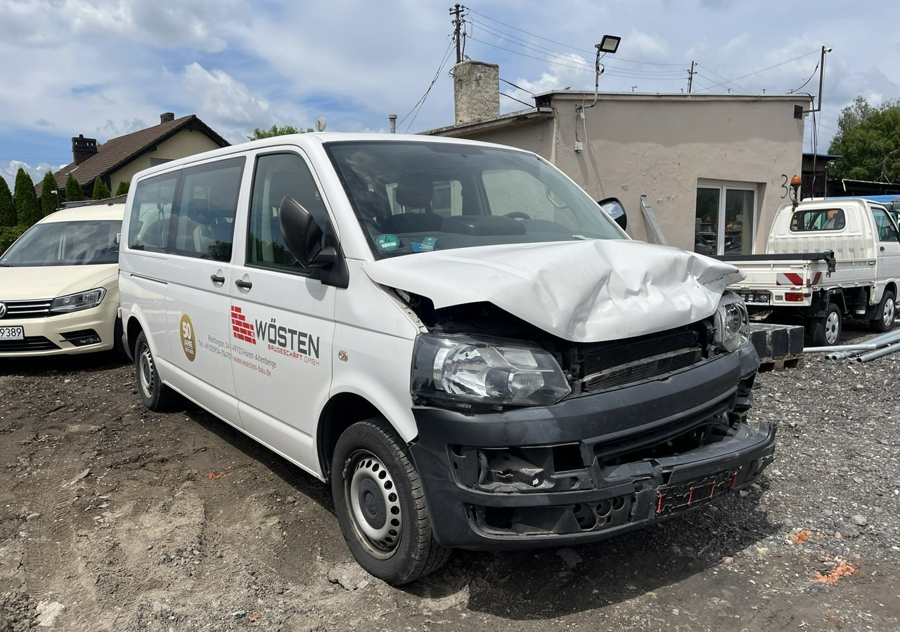 Volkswagen Transporter T5 Volkswagen Transporter Long 2.0-140KM 9-osobowy Model 2015 - Легковой автомобиль: фото 1 Volkswagen Transporter T5 Volkswagen Transporter Long 2.0-140KM 9-osobowy Model 2015 - Легковой автомобиль: фото 1
