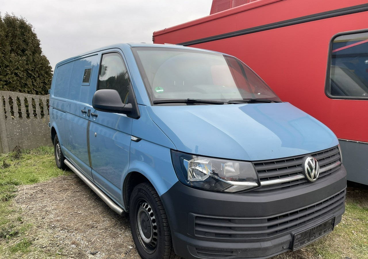 Volkswagen Transporter T6 Transporter Bankowóz kuloodporny opanceżony Model 2018 - Инкассаторская машина: фото 2 Volkswagen Transporter T6 Transporter Bankowóz kuloodporny opanceżony Model 2018 - Инкассаторская машина: фото 2