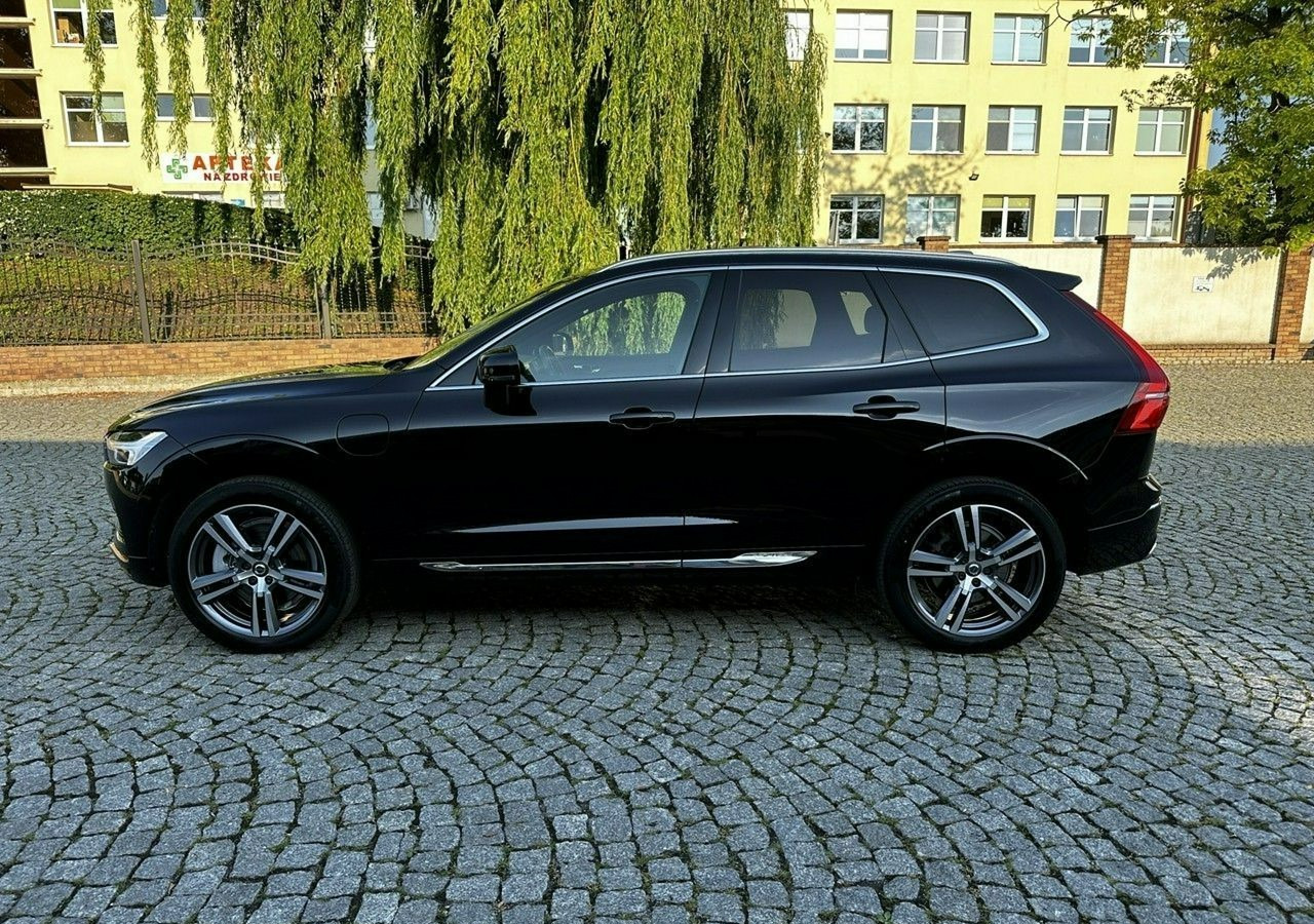 Volvo XC60 II XC60 Recharge Hybryda Plug-in 2.0T8 390KM Inscription Faktura Vat 23 - Внедорожник: фото 5 Volvo XC60 II XC60 Recharge Hybryda Plug-in 2.0T8 390KM Inscription Faktura Vat 23 - Внедорожник: фото 5