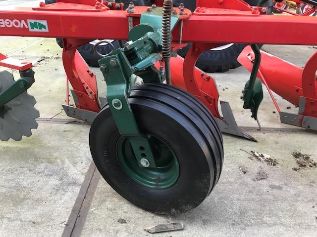 Vogel & Noot 6 schaar wentelploeg - Плуг: фото 5 Vogel & Noot 6 schaar wentelploeg - Плуг: фото 5