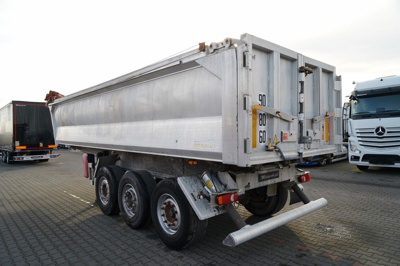 Benalu WYWROTKA / 23 m3 / ALUMINIOWA / OŚ PODNOSZONA / - Самосвальный полуприцеп: фото 3 Benalu WYWROTKA / 23 m3 / ALUMINIOWA / OŚ PODNOSZONA / - Самосвальный полуприцеп: фото 3