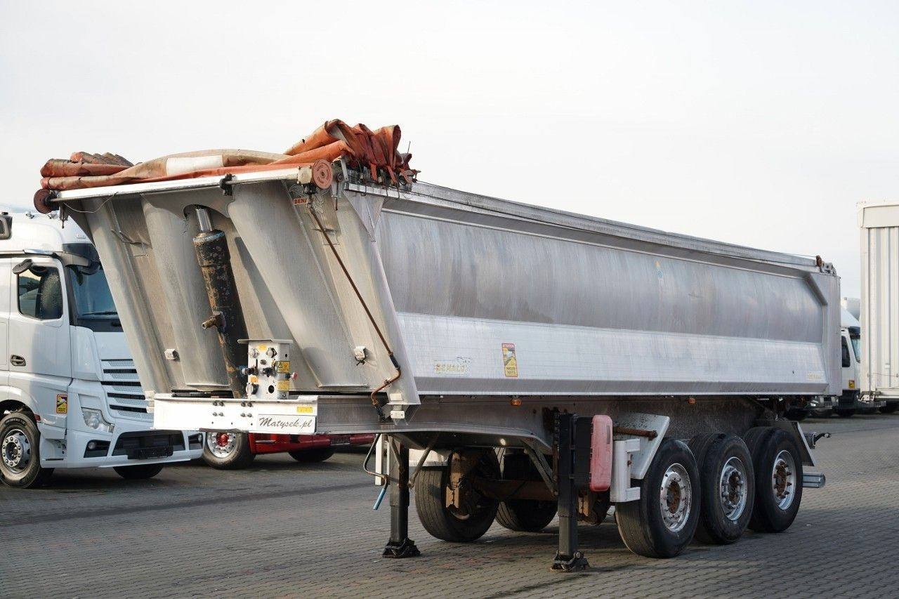 Benalu WYWROTKA / 23 m3 / ALUMINIOWA / OŚ PODNOSZONA / - Самосвальный полуприцеп: фото 1 Benalu WYWROTKA / 23 m3 / ALUMINIOWA / OŚ PODNOSZONA / - Самосвальный полуприцеп: фото 1