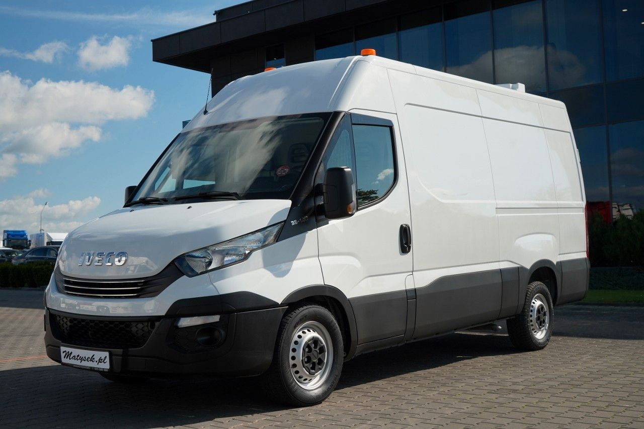Iveco DAILY 35-140 / BLASZAK / ZABUDOWA WARSZTATOWA / - Цельнометаллический фургон: фото 1 Iveco DAILY 35-140 / BLASZAK / ZABUDOWA WARSZTATOWA / - Цельнометаллический фургон: фото 1