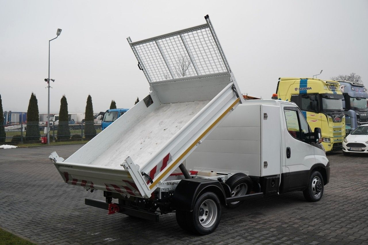 Iveco DAILY 35-160 / WYWROTKA TYLNOZSYPOWA / BLOKADA - Малотоннажный самосвал: фото 5 Iveco DAILY 35-160 / WYWROTKA TYLNOZSYPOWA / BLOKADA - Малотоннажный самосвал: фото 5