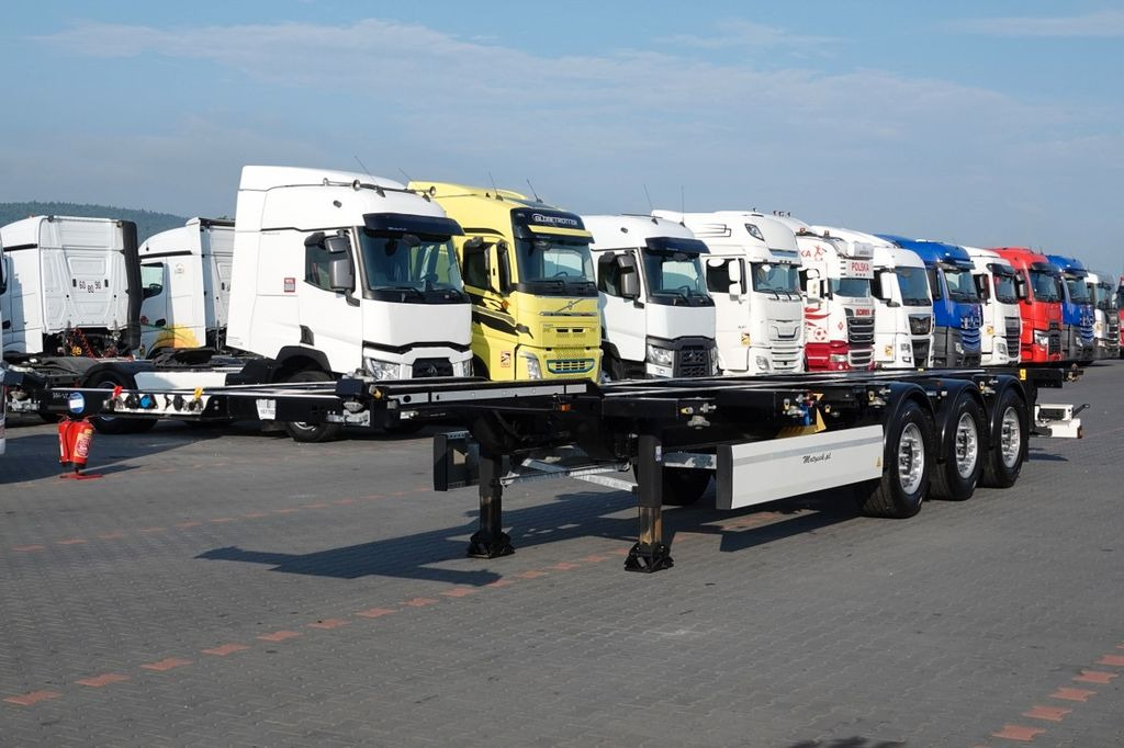 Krone NACZEPA PODKONTENEROWA / NOWA / 2023 ROK / ROZS Krone NACZEPA PODKONTENEROWA / NOWA / 2023 ROK / ROZS - Полуприцеп-контейнеровоз/ Сменный кузов: фото 2 Krone NACZEPA PODKONTENEROWA / NOWA / 2023 ROK / ROZS Krone NACZEPA PODKONTENEROWA / NOWA / 2023 ROK / ROZS - Полуприцеп-контейнеровоз/ Сменный кузов: фото 2