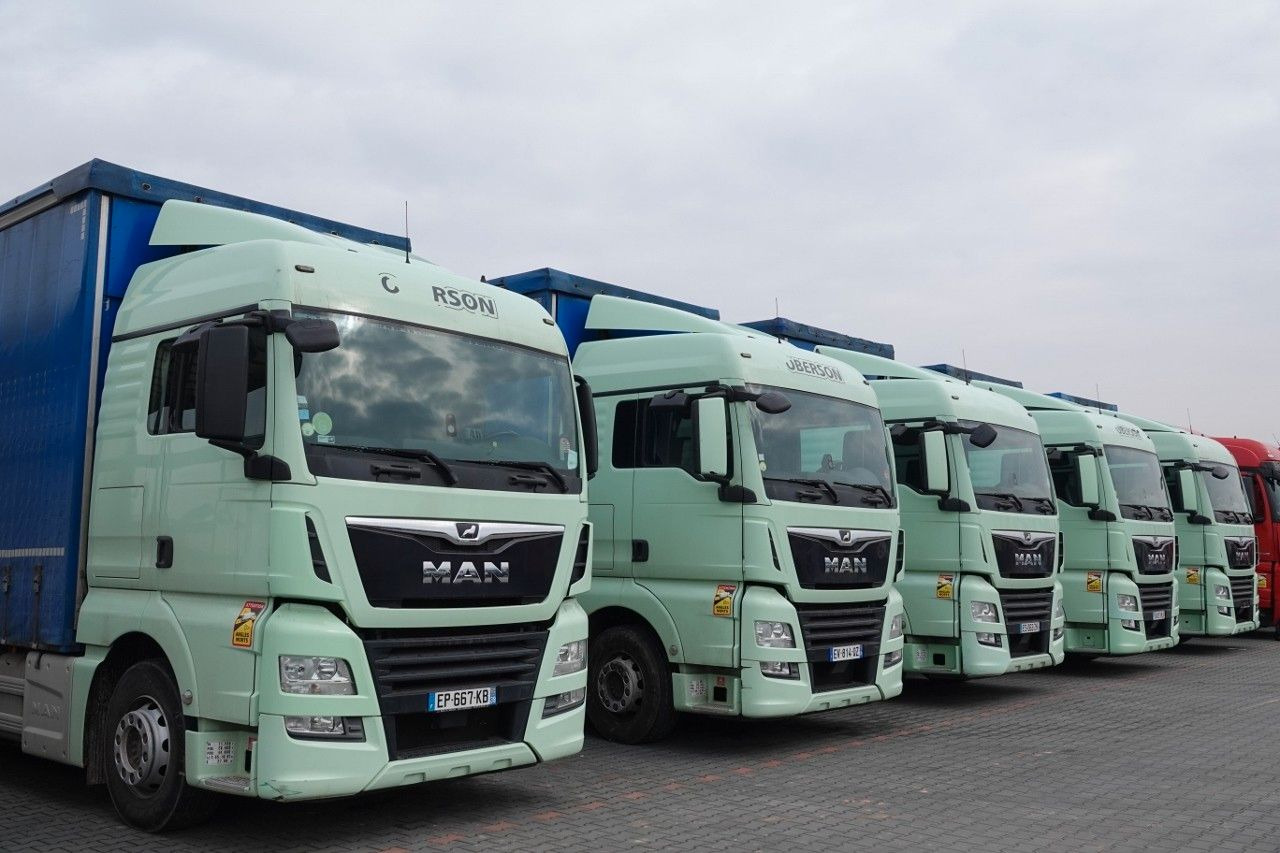 MAN TGX 26.460 / ZESTAW TANDEM PRZEJAZDOWY / 120 M3 - Тентованный грузовик: фото 2 MAN TGX 26.460 / ZESTAW TANDEM PRZEJAZDOWY / 120 M3 - Тентованный грузовик: фото 2