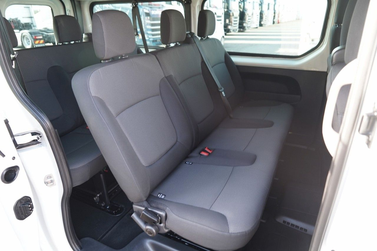 Пассажирский фургон Renault TRAFIC III / BUS / 9 MIEJSC / 90 TYS KM / PIERWS: фото 39 Пассажирский фургон Renault TRAFIC III / BUS / 9 MIEJSC / 90 TYS KM / PIERWS: фото 39