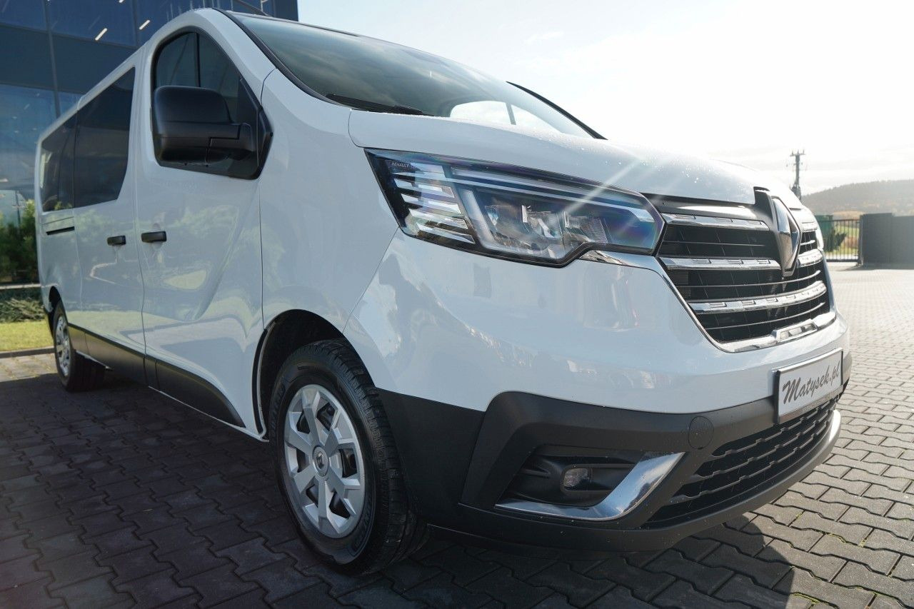 Пассажирский фургон Renault TRAFIC III / BUS / 9 MIEJSC / 90 TYS KM / PIERWS: фото 8 Пассажирский фургон Renault TRAFIC III / BUS / 9 MIEJSC / 90 TYS KM / PIERWS: фото 8