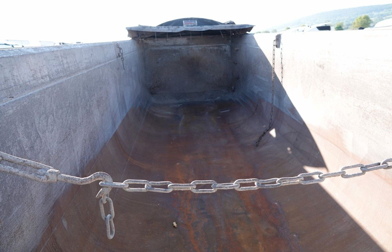 Самосвальный полуприцеп Schmitz Cargobull WYWROTKA 30 m3 / STALOWA / RYNNA WANNA HP / OŚ P: фото 18