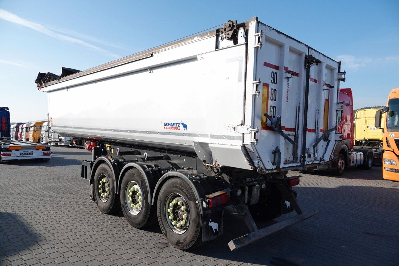Schmitz Cargobull WYWROTKA 30 m3 / STALOWA / RYNNA WANNA HP / OŚ P - Самосвальный полуприцеп: фото 3 Schmitz Cargobull WYWROTKA 30 m3 / STALOWA / RYNNA WANNA HP / OŚ P - Самосвальный полуприцеп: фото 3
